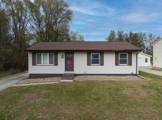 1517 Shultz St, Waterloo, IA 50707