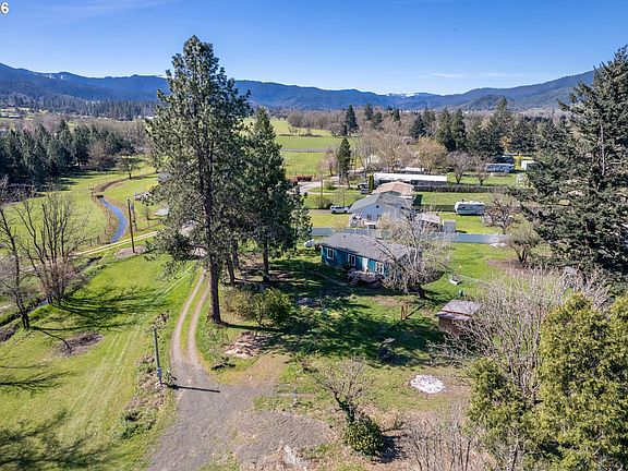 2nd image of 238 Ball Ln