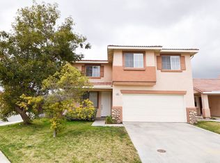 1075 Derby Ln, Hemet, CA 92545