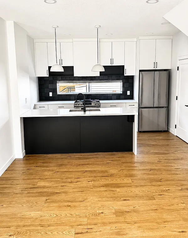 2 bed, 2.5 bath, $1,900 — Photo 4
