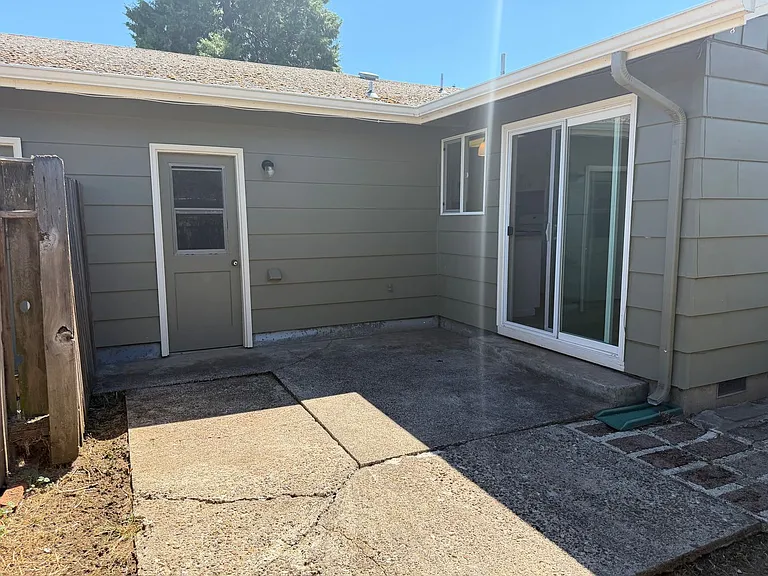 2355 Corral Dr — Photo 9