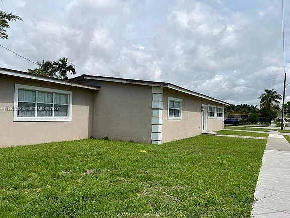 2nd image of 17450 NE 3rd Ave #0