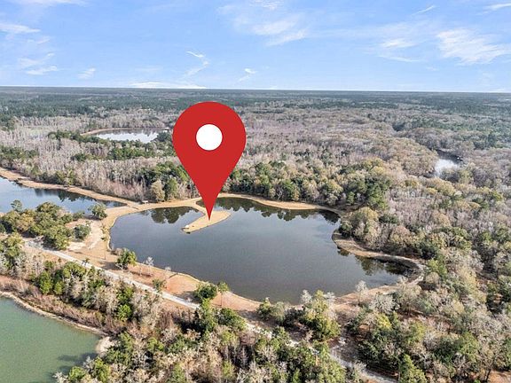 3rd image of 335 Pine Bluff Rd