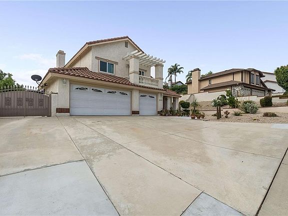 2nd image of 2171 Woodhollow Ln