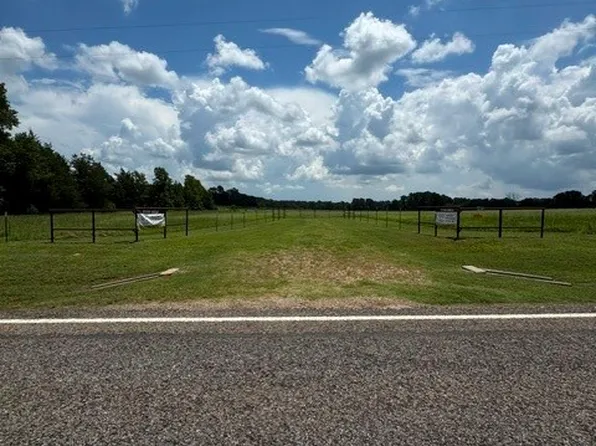 2852 N Fm 312, Winnsboro, TX 75494