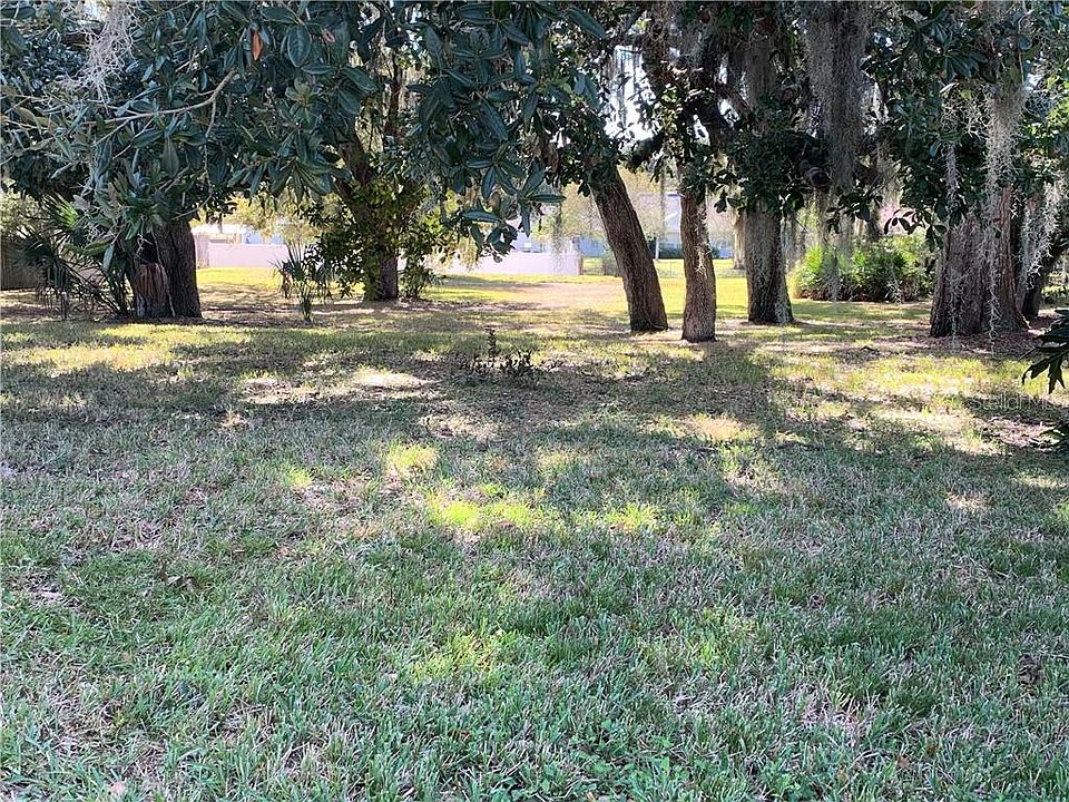 1st image of Christina Blvd W