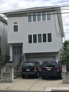 91 Oliver St, Newark, NJ, 07105
