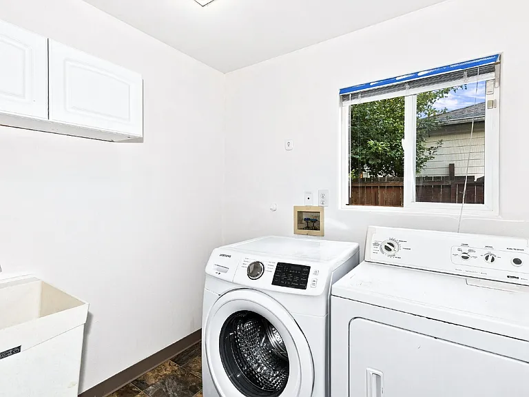 15679 170th Dr SE — Photo 16