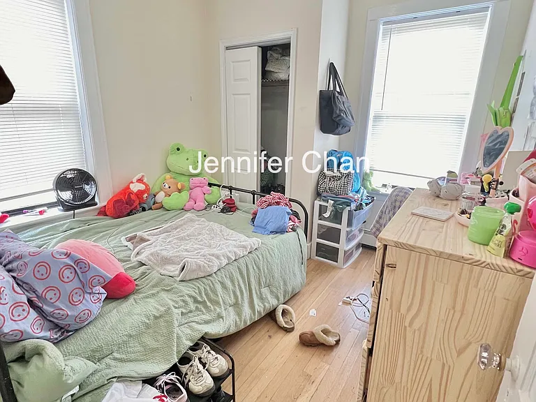 15 Park Vale Ave #10 — Photo 7