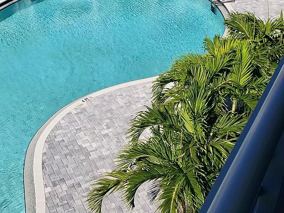 2nd image of 1703 N Tamiami Trl #304B
