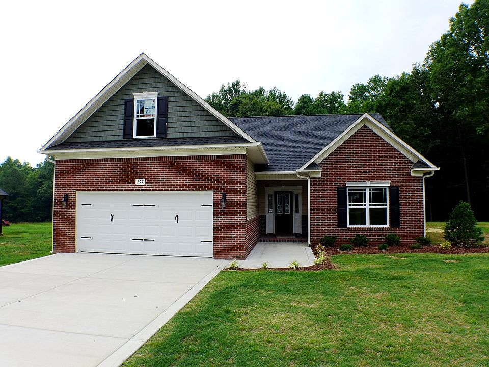 1st image of 597 Wood Valley Dr