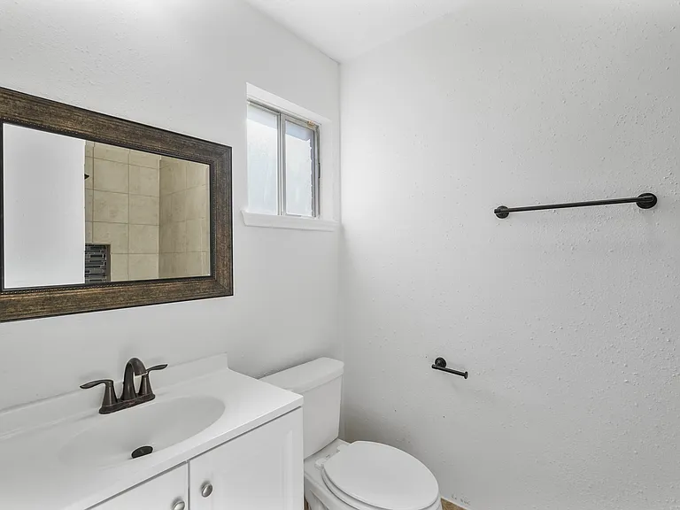 15226 Flamingo Park — Photo 9
