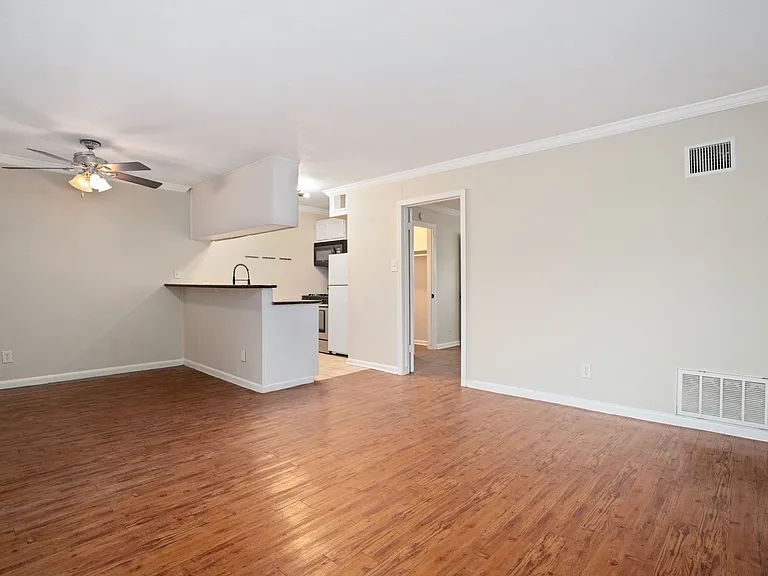 1507 California St — Photo 27