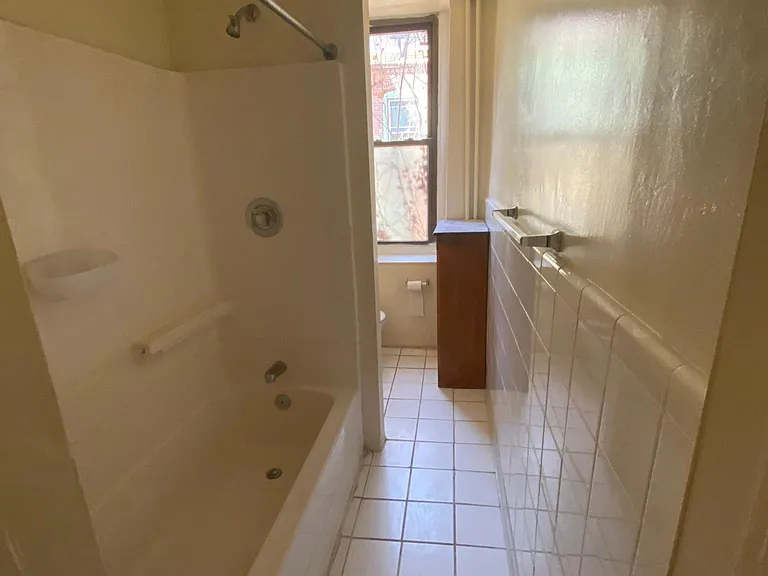 1100 S 46th St #2A — Photo 20