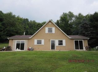 2335 Montgomery Rd NE, Newark, OH 43055