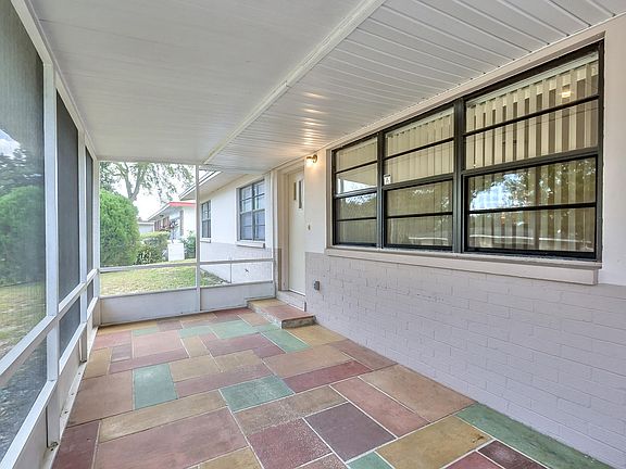 5th image of 1324 Continental Dr