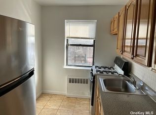 210-28 Hillside Ave, Queens Village, NY 11427