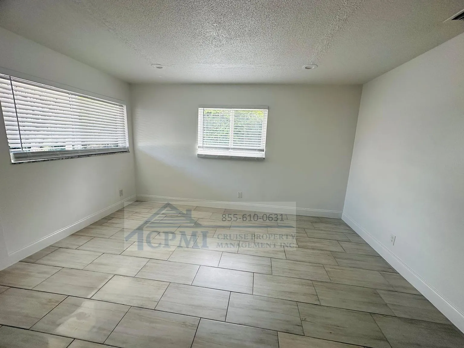 1525 S N ST Lake Worth, FL 33460 — Photo 4
