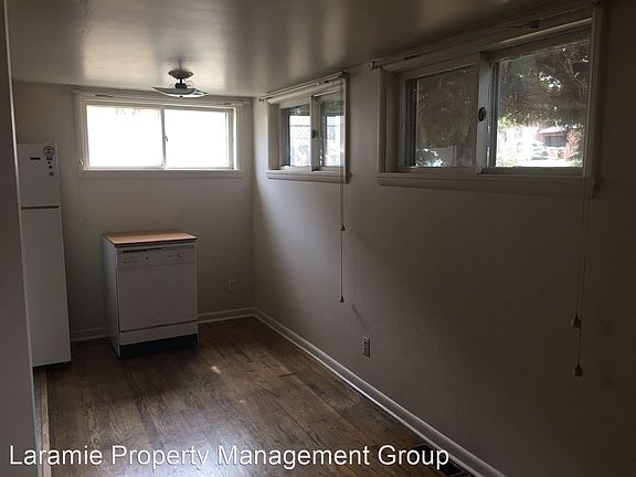 3rd image of 809 E Bradley St #1/2