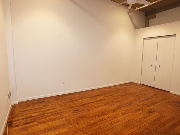 5th image of 1220 W 6th St Ste 702