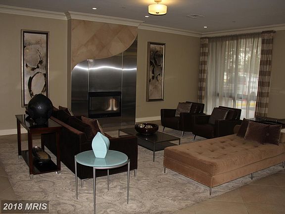 4th image of 2451 Midtown Ave #1603
