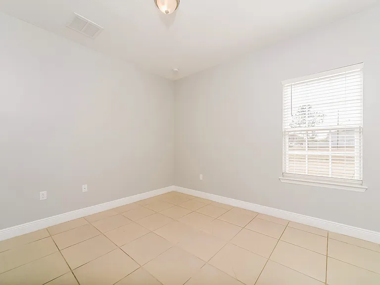 530 Imperial Pl — Photo 12