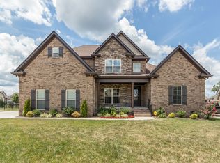 2828 Earline Way, Murfreesboro, TN 37128