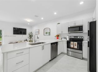 355 NW 30th Ave #601, Pompano Beach, FL 33069