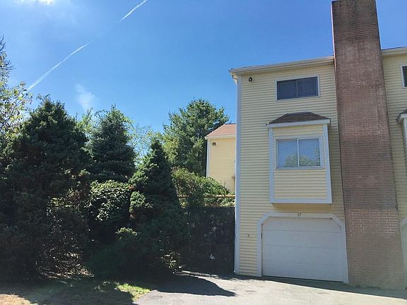 2nd image of 17 Nightingale Ln