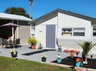 7820 Wire Rd #288, Zephyrhills, FL 33540