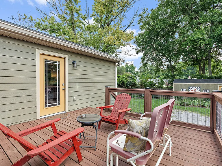 2706 Deerfield Dr — Photo 27