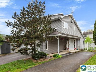 1520 Paxford Rd, Allentown, PA, 18103