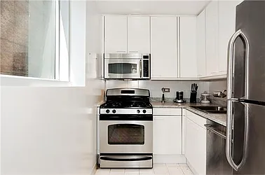 Rented by Andrea Bohackova, LREB
