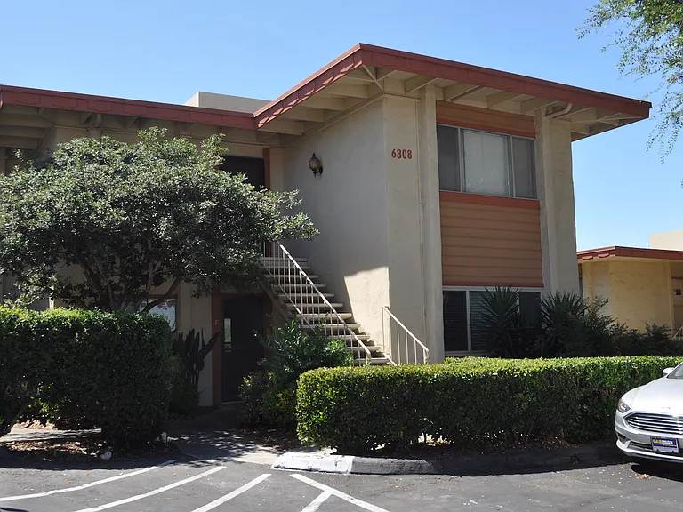 6808 Hyde Park Dr #D — Photo 1