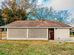 11205 Gorenflo Rd, Diberville, MS 39540