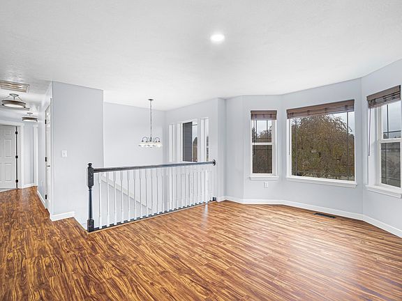 4th image of 17814 E Olive Ln