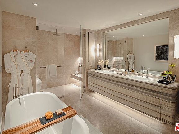 3rd image of 9200 Wilshire Blvd #206W