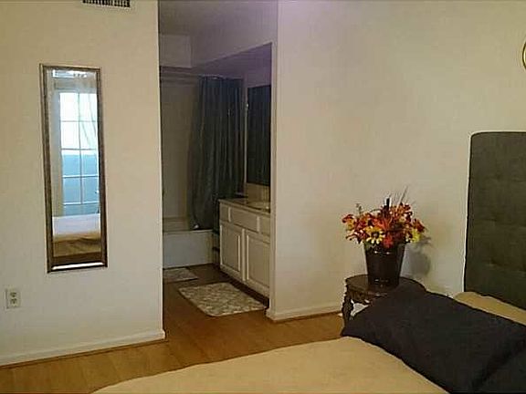 3rd image of 1280 S Alhambra Cir APT 1301