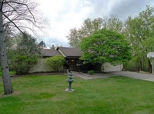 654 Quant Ave N, Lakeland, MN 55043