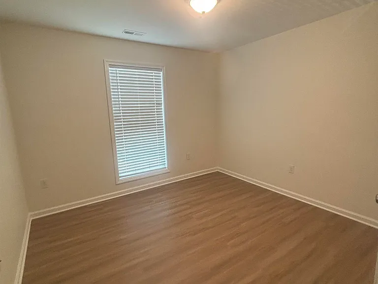 3943 Winchester Rd #B201 — Photo 7