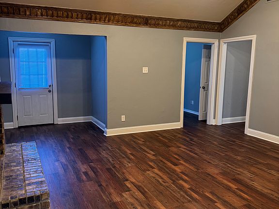4th image of 4111 Angelina Dr