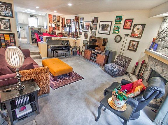 3rd image of 11645 Acama St Unit 4
