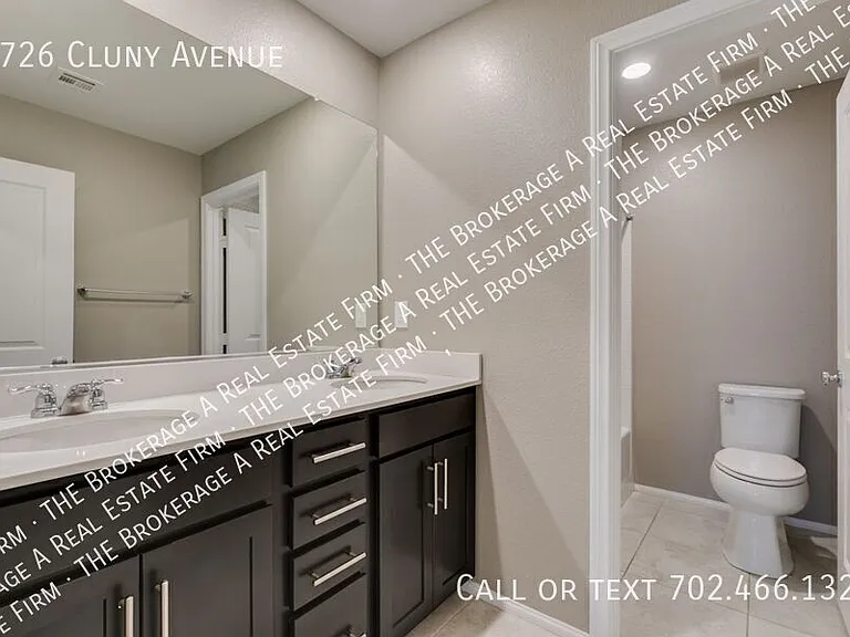 9726 Cluny Ave — Photo 36