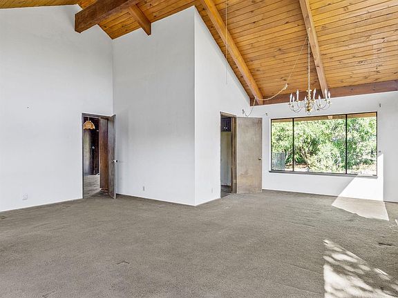 5th image of 3624 Eagle View Dr