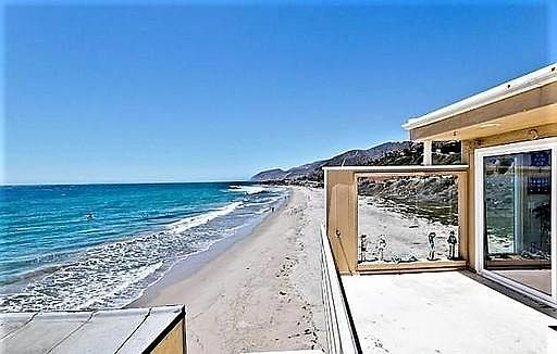 3rd image of 11770 Pacific Coast Hwy APT A