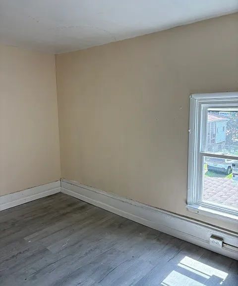 114 E Walnut Ave — Photo 8