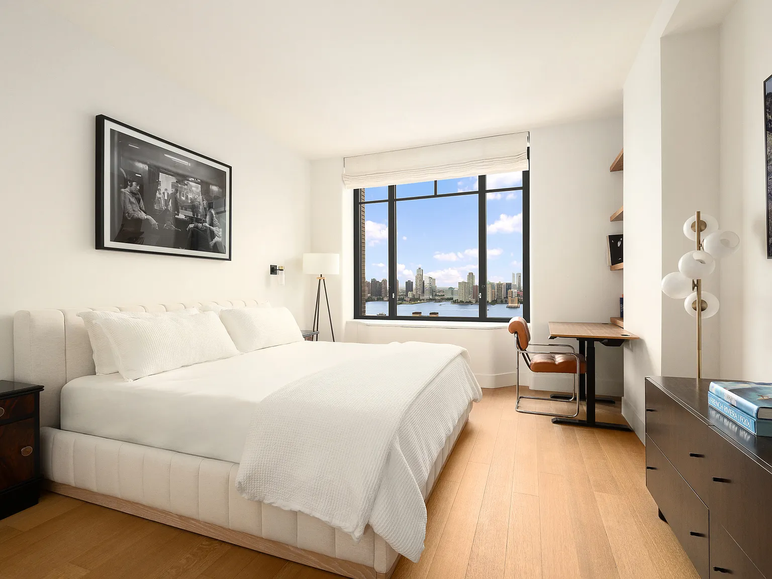 110 Charlton Street — Photo 4