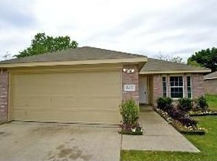 4105 S Peachtree Rd, Balch Springs, TX 75180