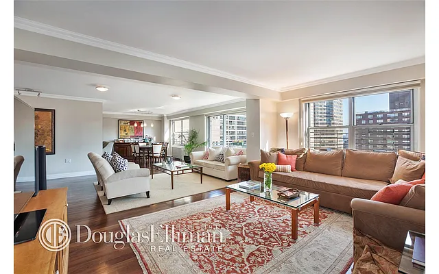 Sold by Douglas Elliman | media 18