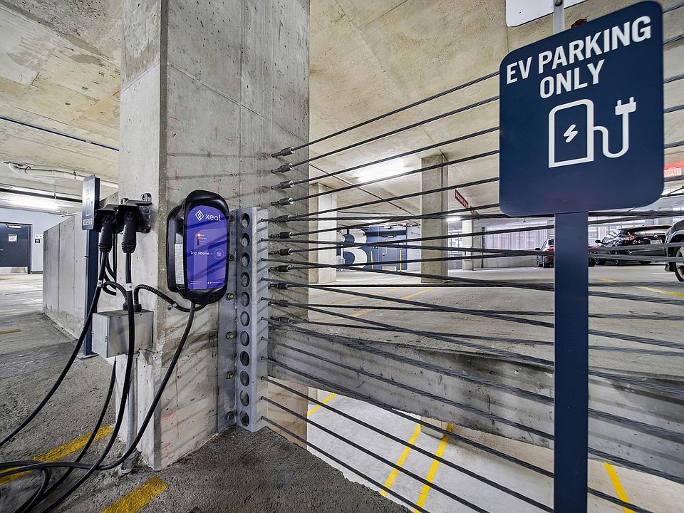 333 Water Electric Car Charging